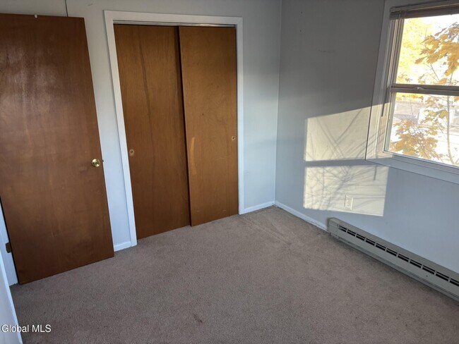 Foto del edificio - 22 Church St Ext