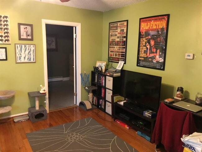 Building Photo - 9 Lowell Ter