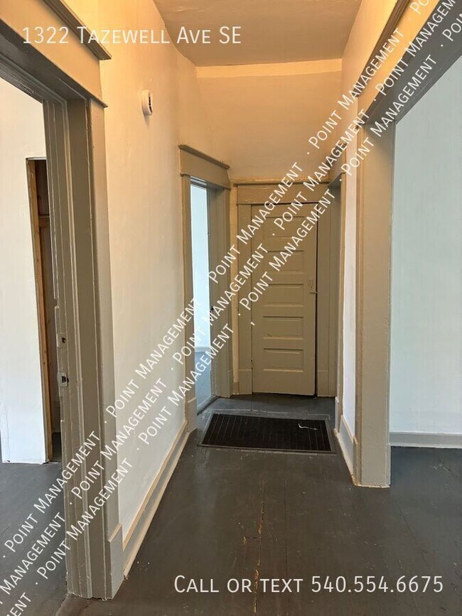 Foto del edificio - 1322 Tazewell Ave SE