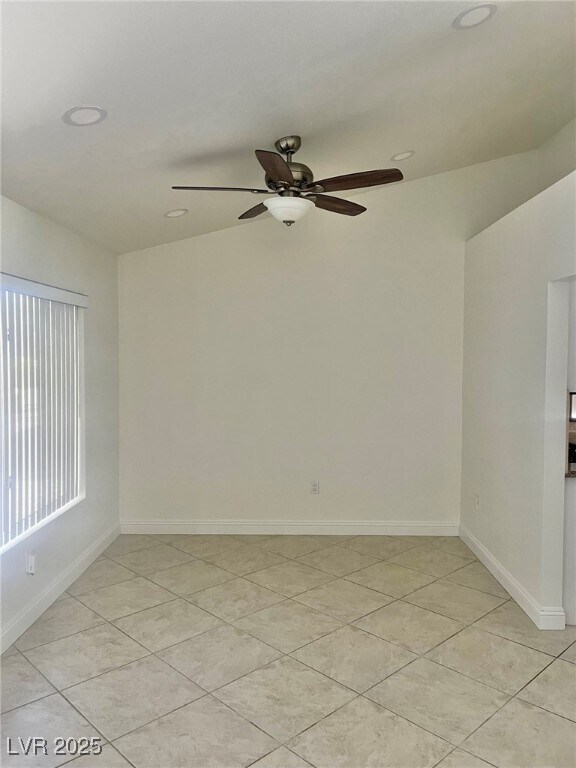 Foto del edificio - 9661 Blue Bell Dr