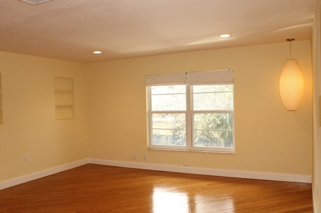 Photo - LUCERNE OAKS CONDO IN DOWNTOWN ORLANDO