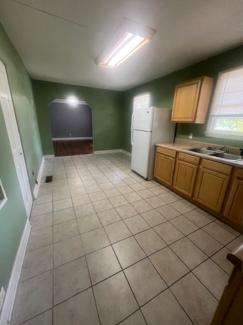 Building Photo - 1353 Cherryvale Dr