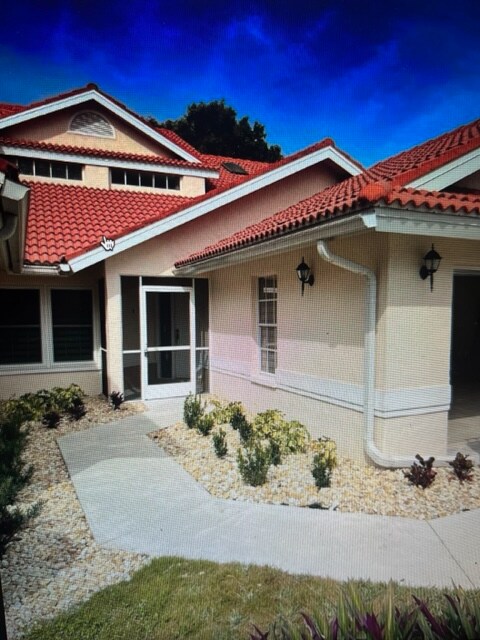 Building Photo - 4715 Via Carmen