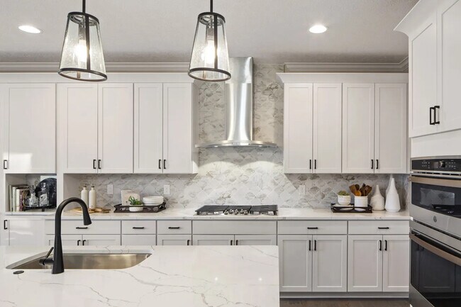 Building Photo - 8141 Stone Dr