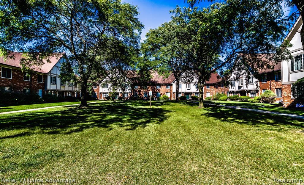 30232 Southfield Rd Unit A264, Southfield, MI 48076 Condo for Rent in