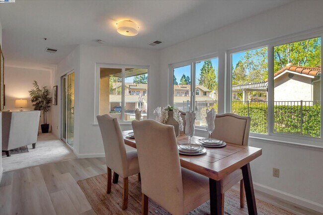 Foto del edificio - 337 Chris Common