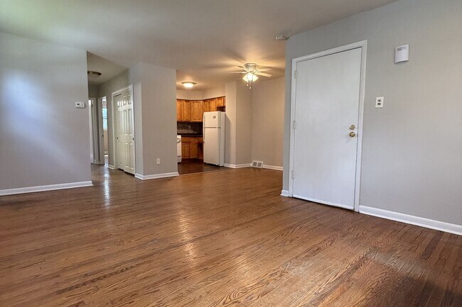 Foto del edificio - 2726 Cranston Rd