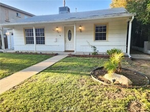 Building Photo - 18263 Valley Vista Blvd