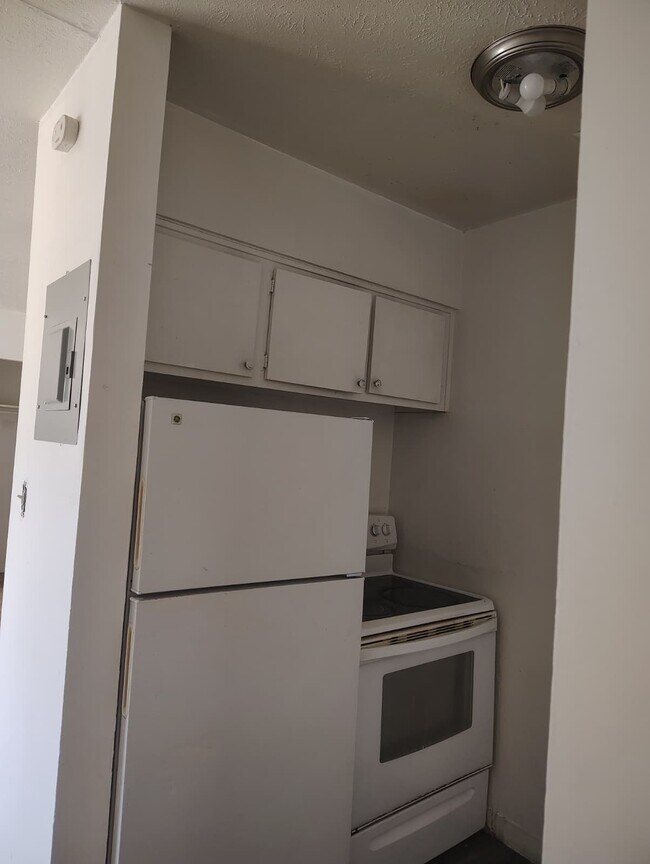 Foto del edificio - 3265 W 143rd St