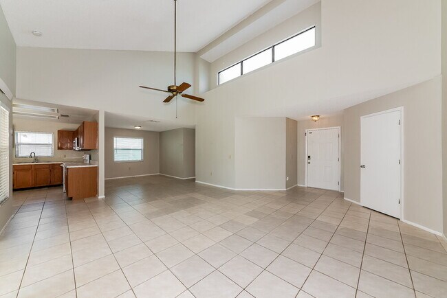 Foto del edificio - 701 49th St E