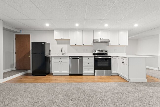 Foto del edificio - 10 Deer Hill Farm Rd