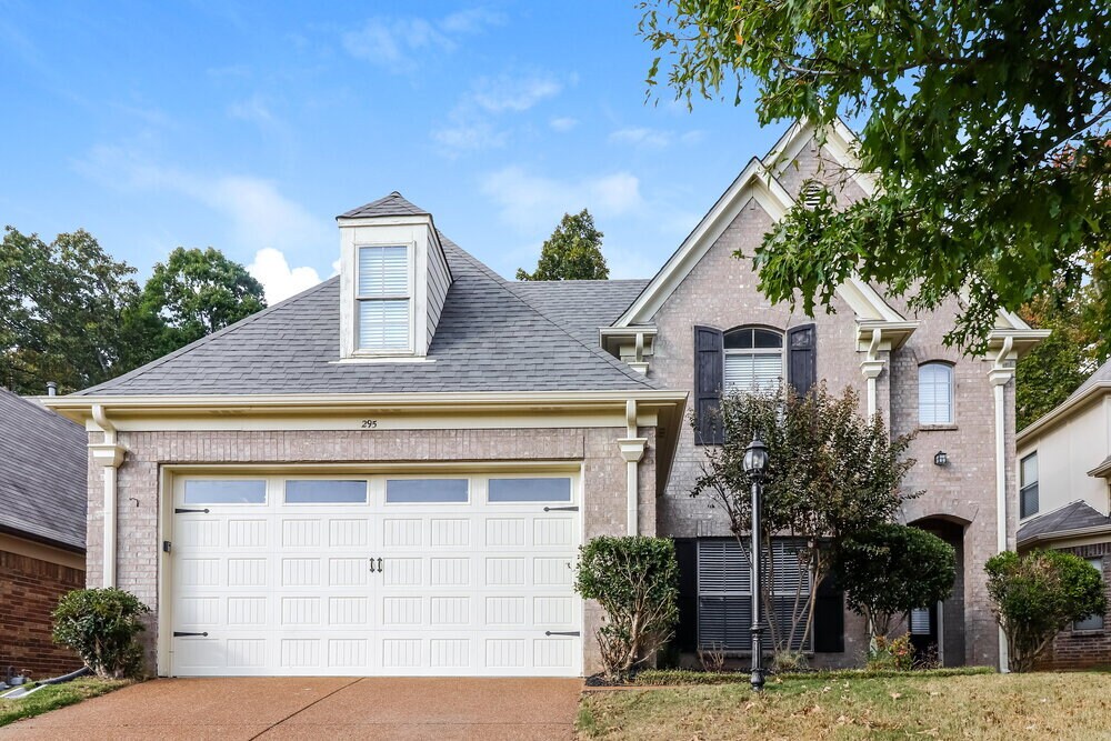 Foto principal - 295 Garden Springs Dr