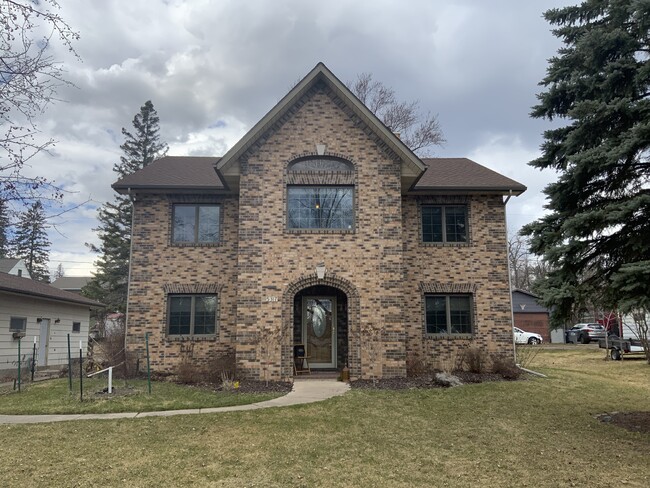 Building Photo - 5317 Glenwood St