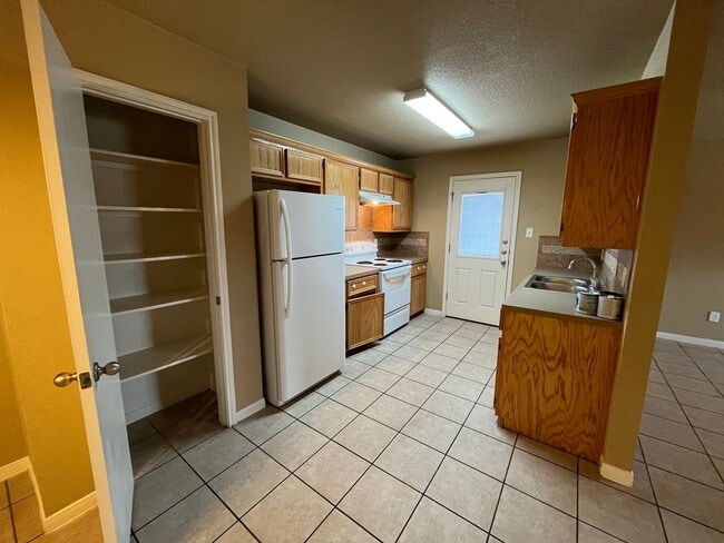 Foto del edificio - 2605 Cody Poe Rd