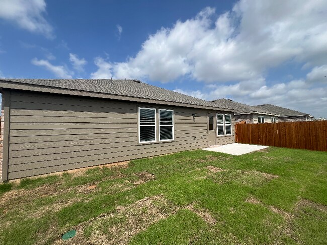 Foto del edificio - 16044 Isles Dr