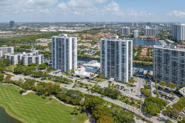 Building Photo - El Dorado Towers