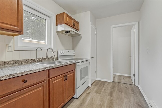 Cocina - 16 US Highway 206