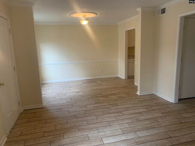 Building Photo - 408 Wimbledon Ct