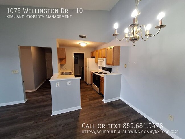 Building Photo - Beautiful Condo in Alexandria KY