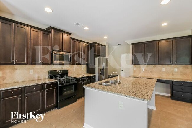 Building Photo - 3824 Hawk Tail Drive