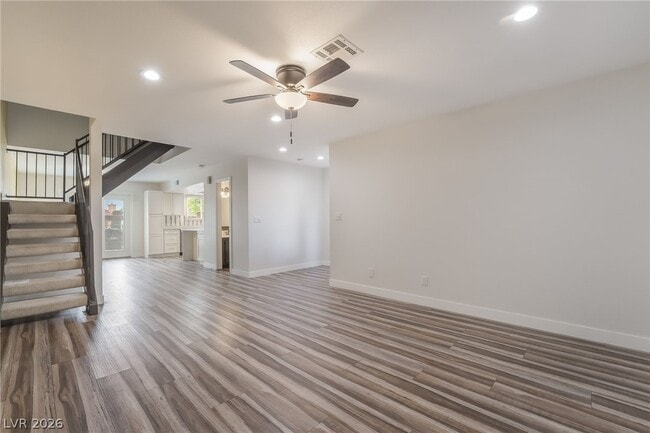 Foto del edificio - 3949 S Torrey Pines Dr