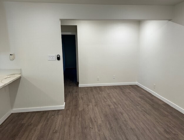 Building Photo - 2424 Ocean Park Blvd