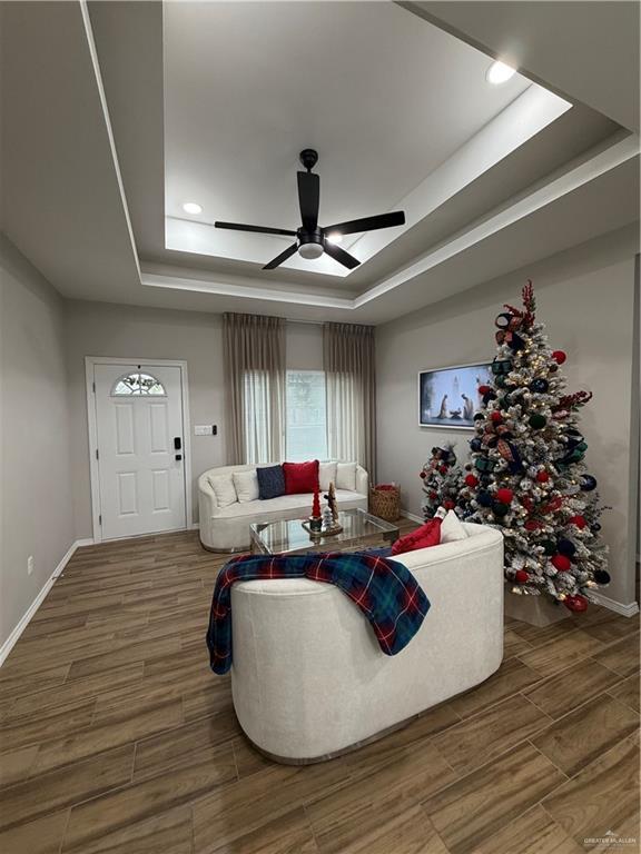 Building Photo - 12 E Wells St