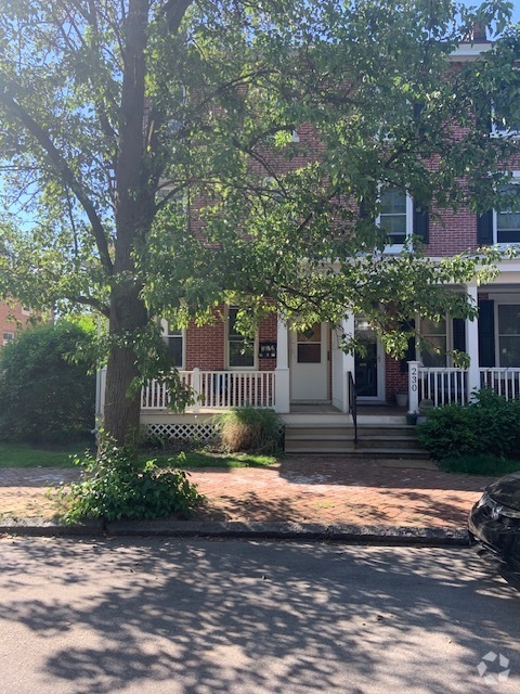 Building Photo - 228 W Barnard St