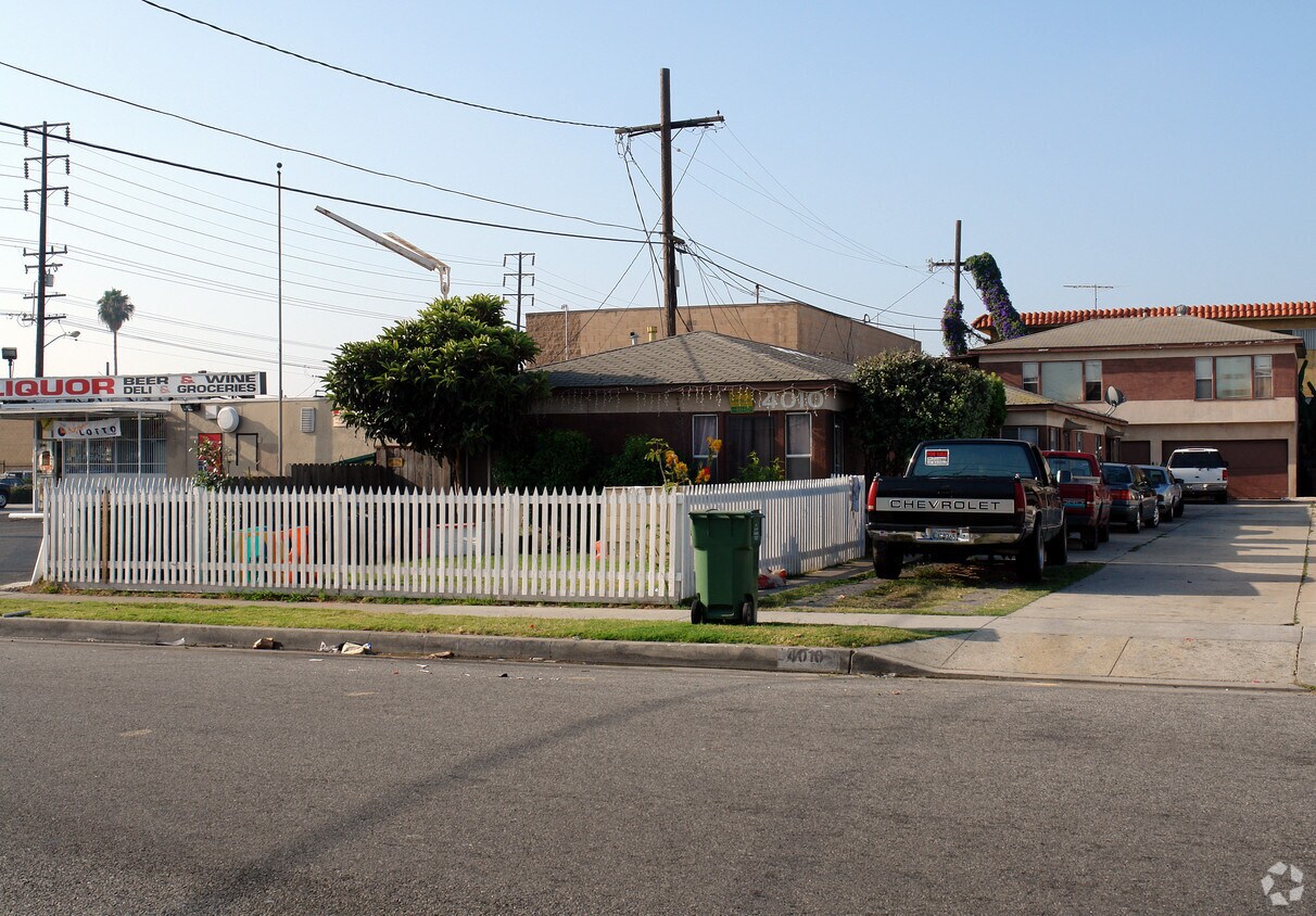 Foto del edificio - 4010 W 130th St