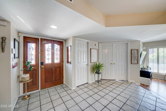 Foto del edificio - 2511 E Shaw Butte Dr