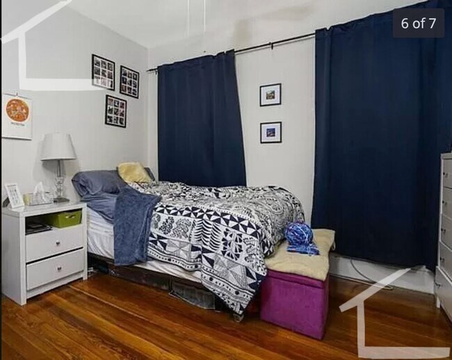 Building Photo - Davis Sq. Area, Free Laundry, Eat-in Kitch...