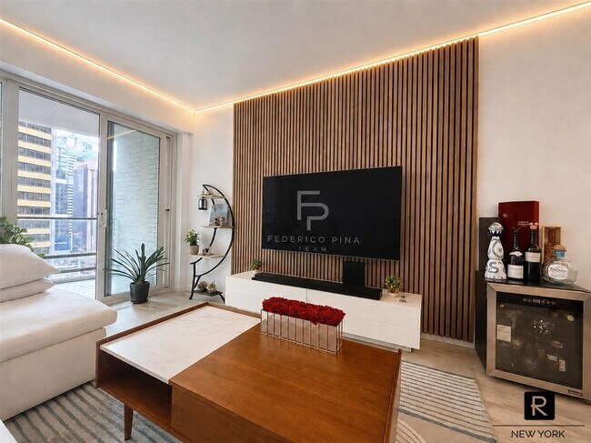 Foto del edificio - 159 W 53rd St