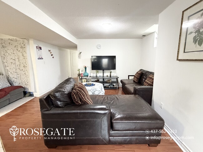 Building Photo - Modern 2-Bedroom Basement Apartment with In-Unit Laundry – Brampton