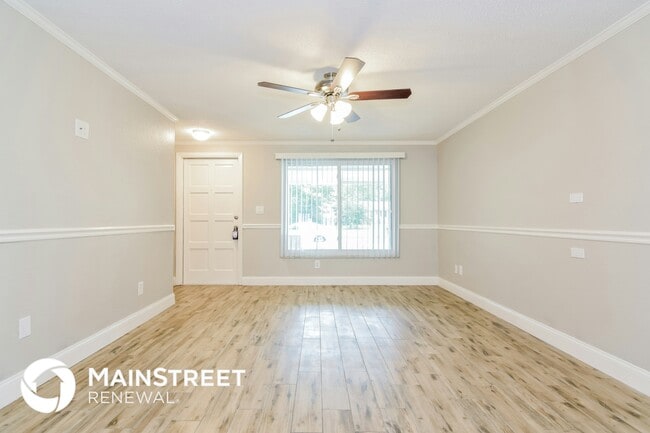 Foto del edificio - 602 N Highview Ter