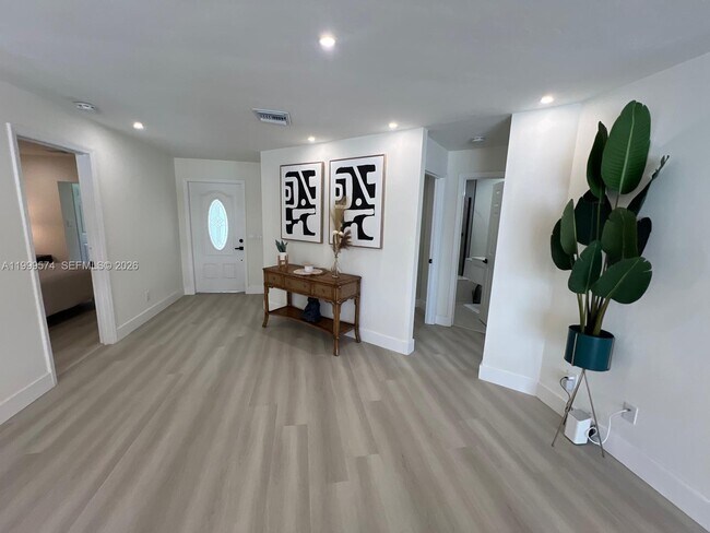 Foto del edificio - 503 Jackson Ave