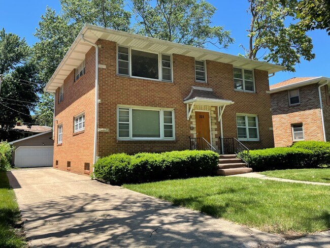 Foto del edificio - 322 Pawling St