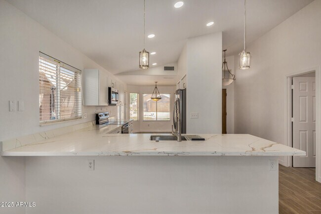 Foto del edificio - 16120 N 86th Ln