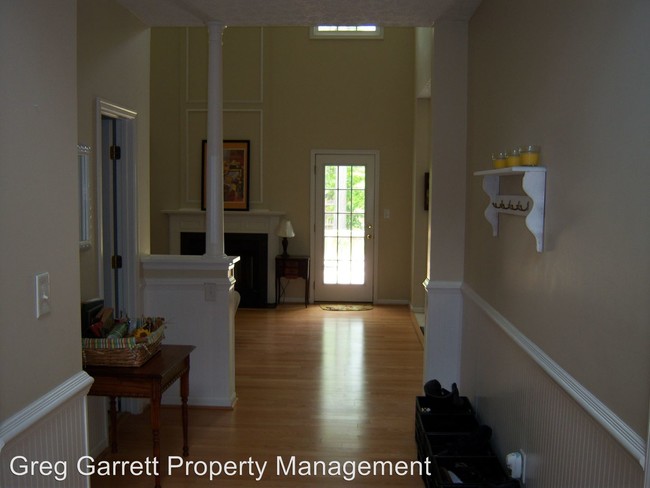 Foto del edificio - 4 br, 3 bath House - 1370 Poquoson Avenue