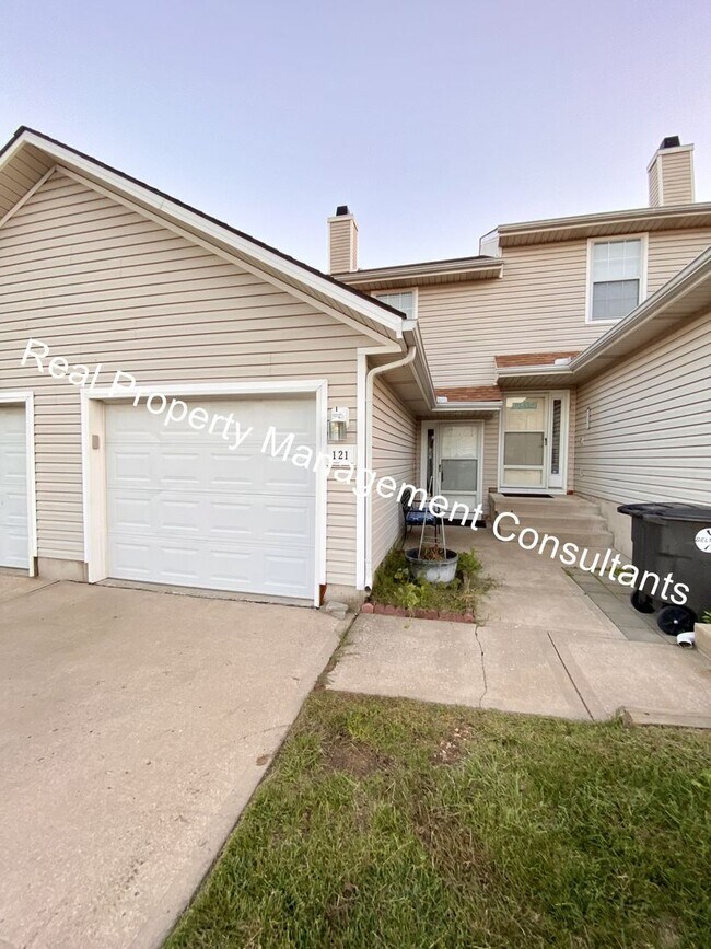 Foto del edificio - Updated 2 Bedroom Townhome