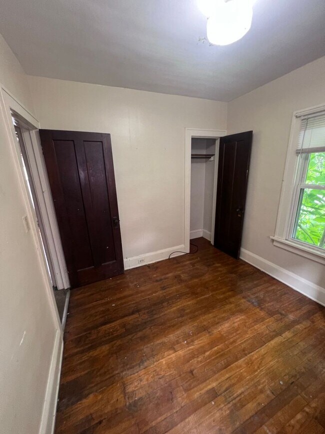 Foto del edificio - 4539 Turney Rd