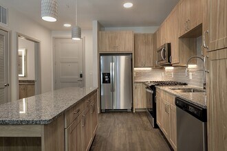 Building Photo - 8900 Six Pines Dr