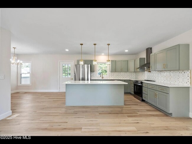 Building Photo - 109 Inlet Ct
