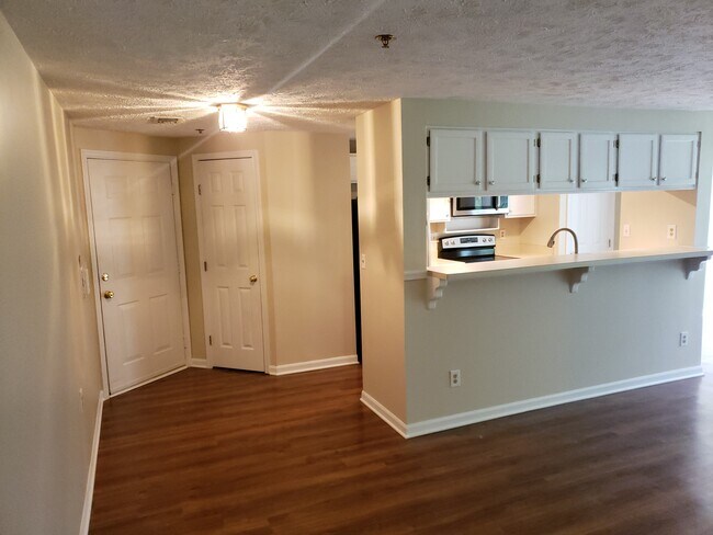 Building Photo - 10207 Wolfe Manor Ct