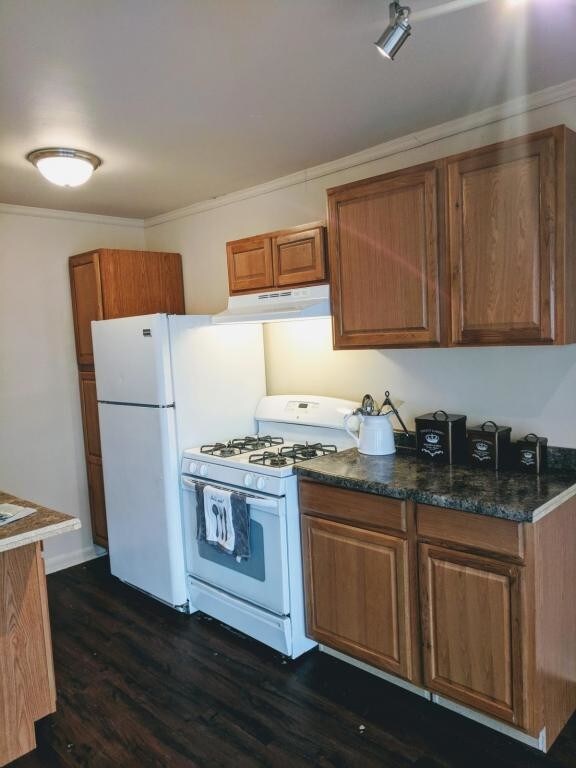 Building Photo - 3081 Rotunda Ct N