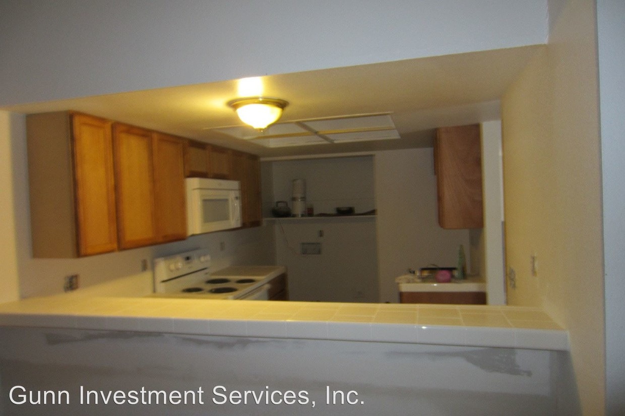 Building Photo - 3580 Barrymore Dr