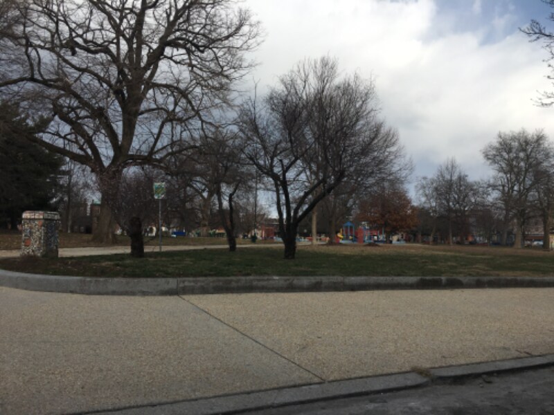 Building Photo - 182 Diamond St