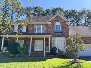 Building Photo - 123 Carlion Ct