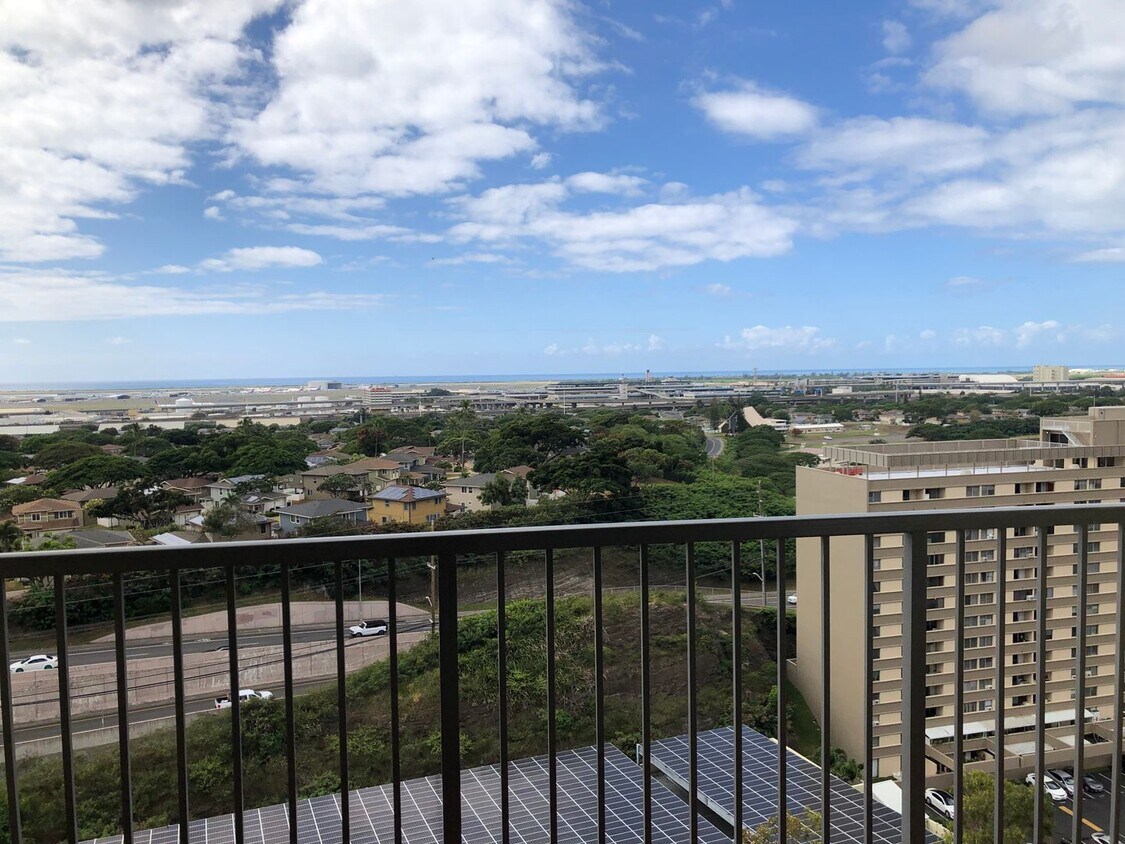 Primary Photo - Century West 2 bedroom 2 bathroom 1 covere...