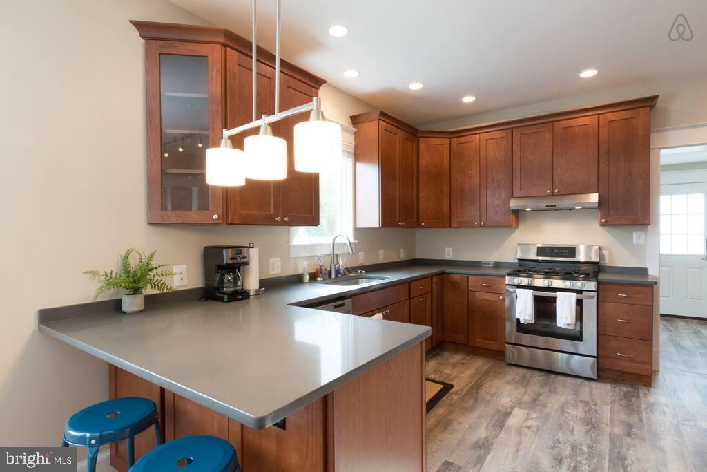 Primary Photo - 2612 N Pershing Dr