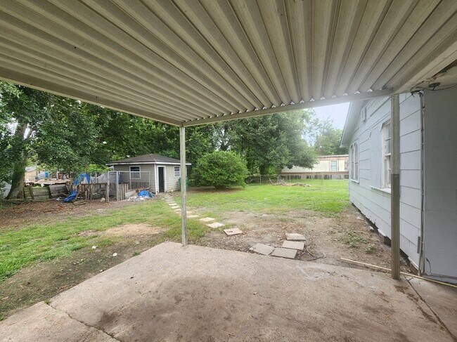 Foto del edificio - 1517 Live Oak St